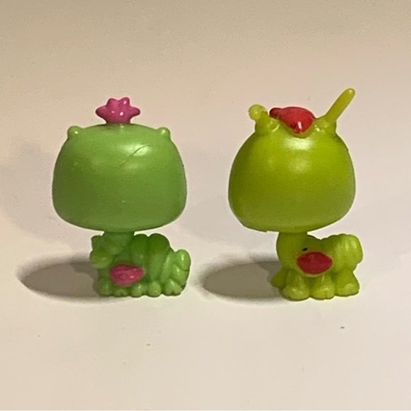 LOT OF 6 TEENIEST TINIEST LPS LITTLEST PET SHOP TOY FIGURES & 3 BOW ACCESSORIES - Picture 7 of 9